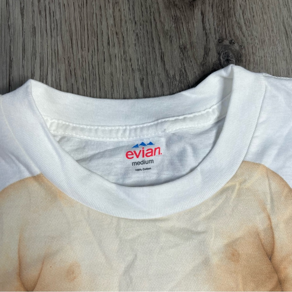Nwot Evian Water Live Young Baby In Diaper T-Shirt Adult Medium Promotional View 3